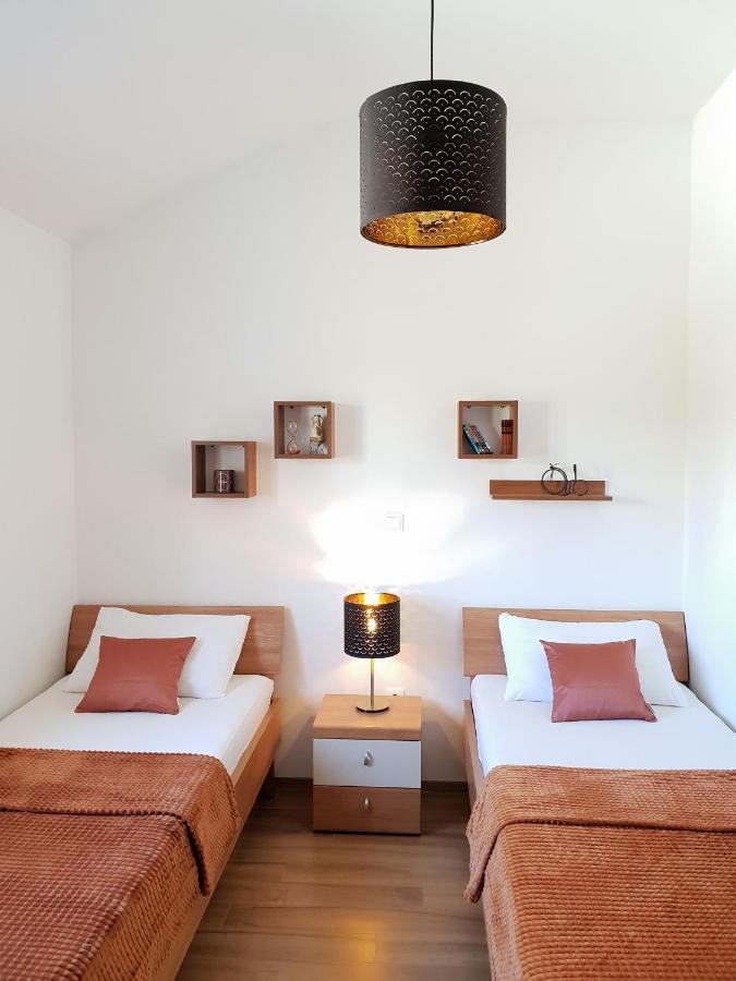 Apartments Skocic Vodice Extérieur photo